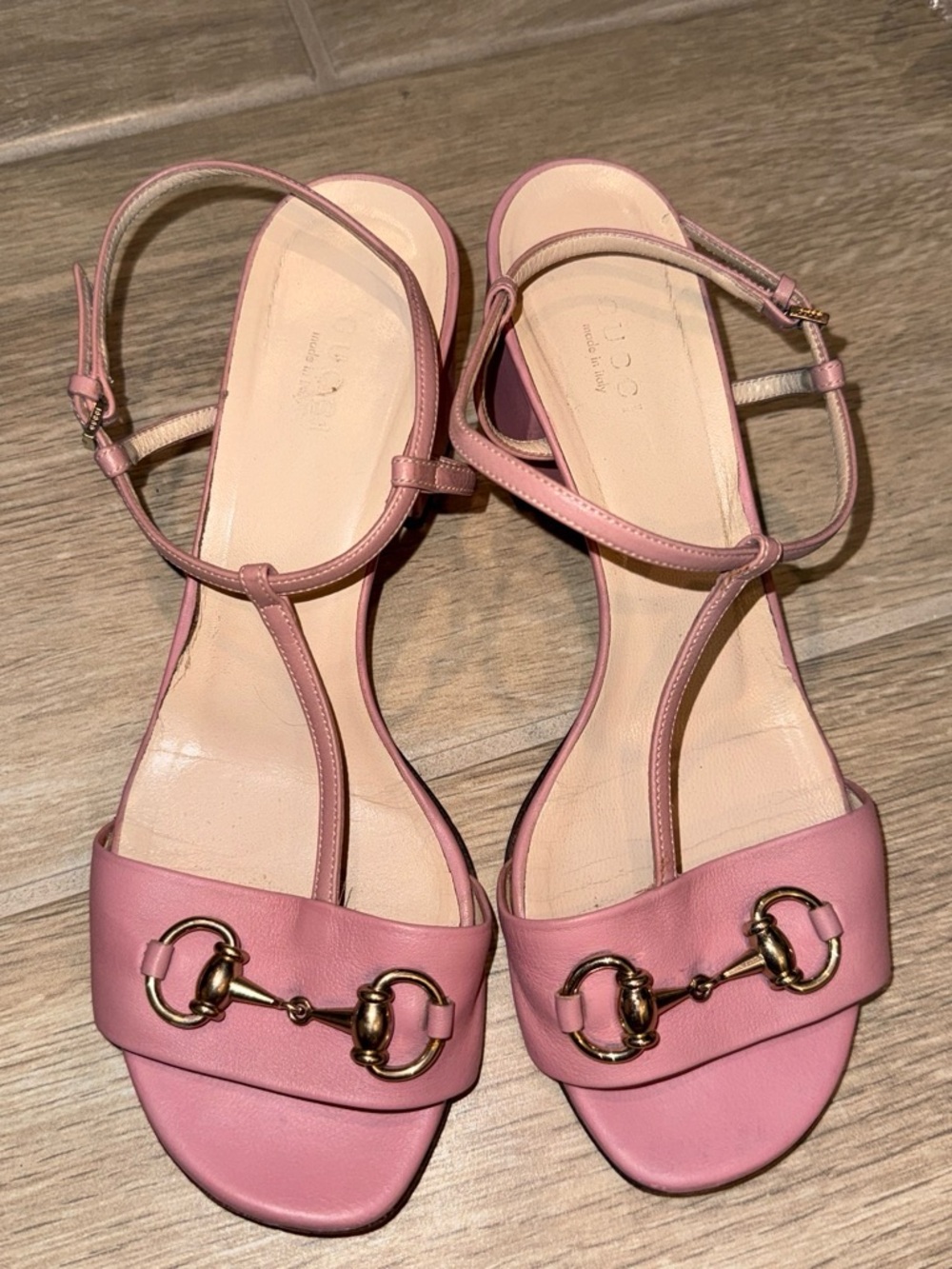 Gucci Pink Leather Horsebit T-Strap Sandals